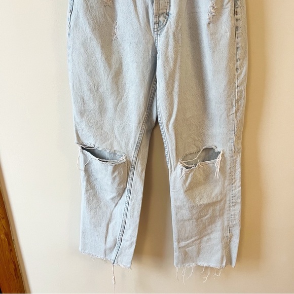 Zara Light Blue Wash High Rise Straight Leg Jeans Distressed Size 6 - Picture 3 of 7